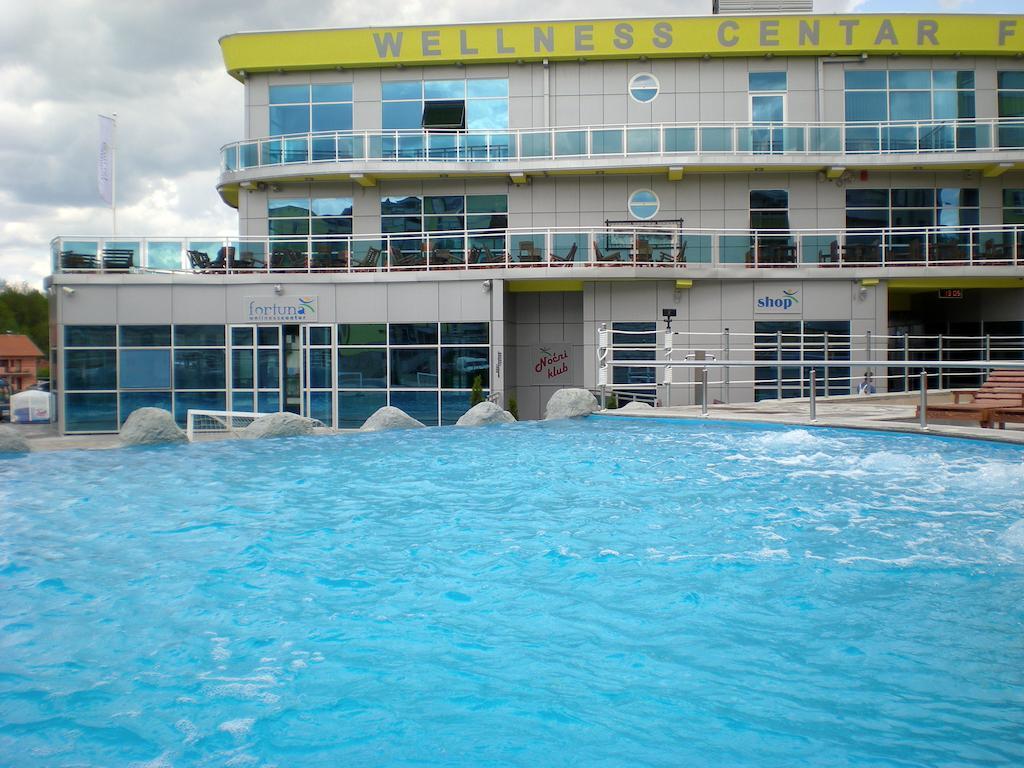 Hotel Fortuna Banja Luka Ngoại thất bức ảnh